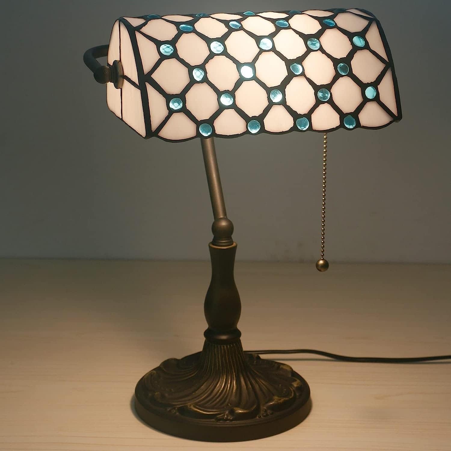 Bankiers Tischlampe, farbige Glaslampe, Kristallperlenschreibtischlampe, Schlafzimmer in der Nacht Leselampe (weiße Glassperlen aus weißem Meer) Innovate