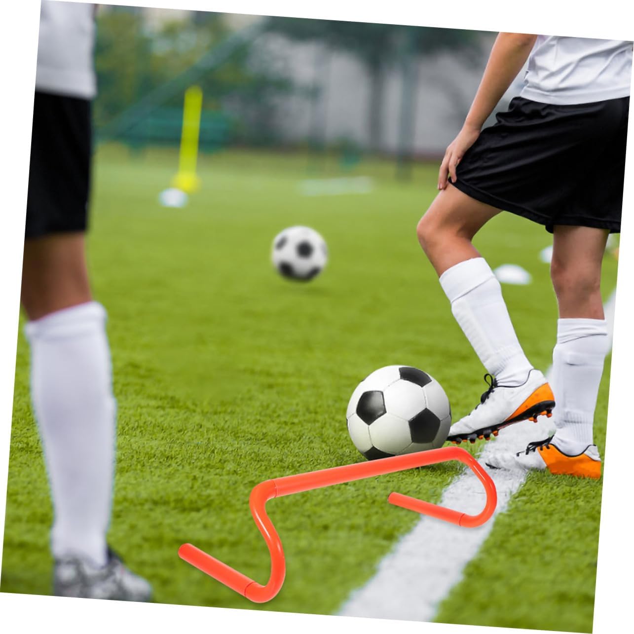 4pcs Hurdles Training Equipment Lightweight Portable Agility Hurdles for Indoor Outdoor Use Enhances Coordination Speed Jumping Skills for Preschool PE Class