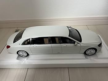 Amazon.co.jp: オートアート AUTOart 1/18 メルセデス マイバッハ