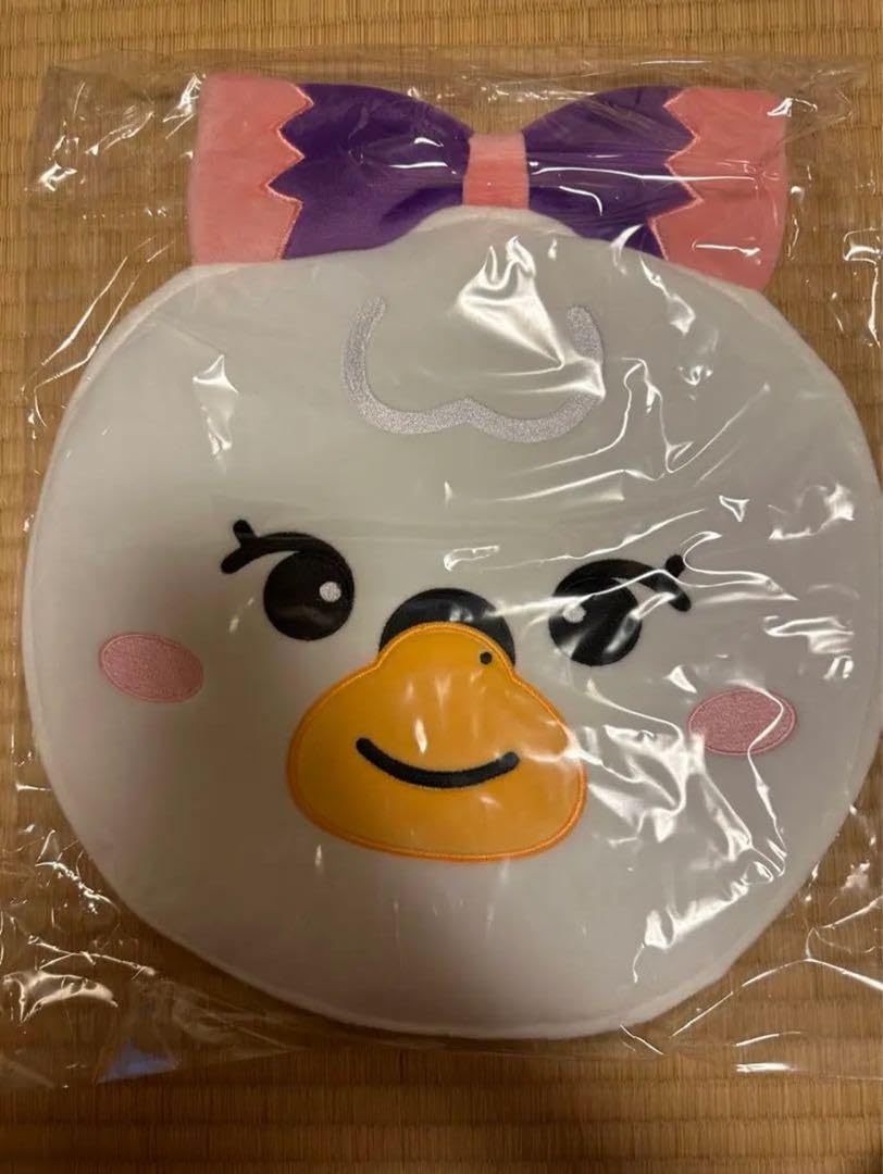 Amazon.co.jp: NiziU うちわ ケース マヤ まやん : ホーム＆キッチン