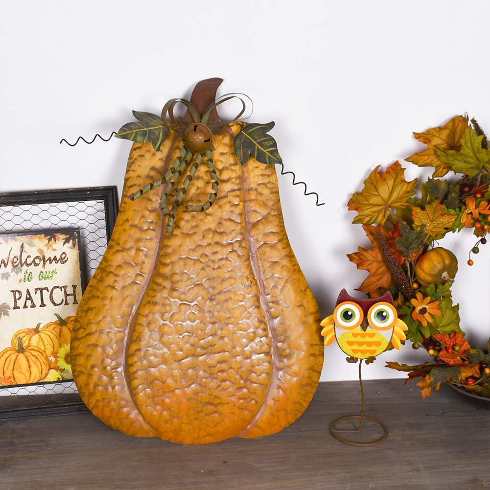 Metal Pumpkin Decor Standing Flat Pumpkin Statue Sign Fall Decoration Pumpkins Tabletop Decor for Porch Yard Garden Home Autumn Harvest Centerpiece Thanksgiving Halloween Outdoor 24.5"