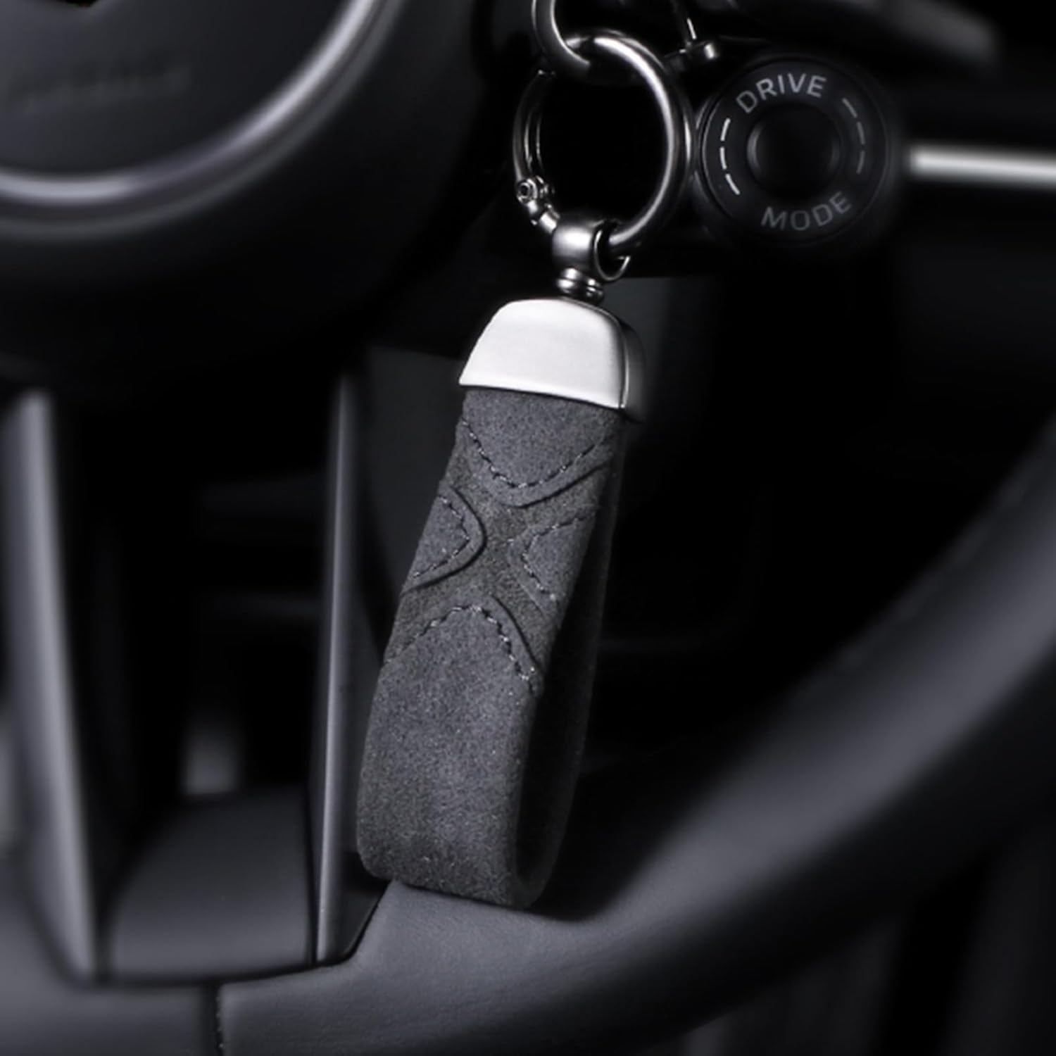 BETTERHUMZ Leather Suede Car Keychain,Key Chain Clip for Alcantara, Anti-Lost D-Ring for Men and Women Car Accessories