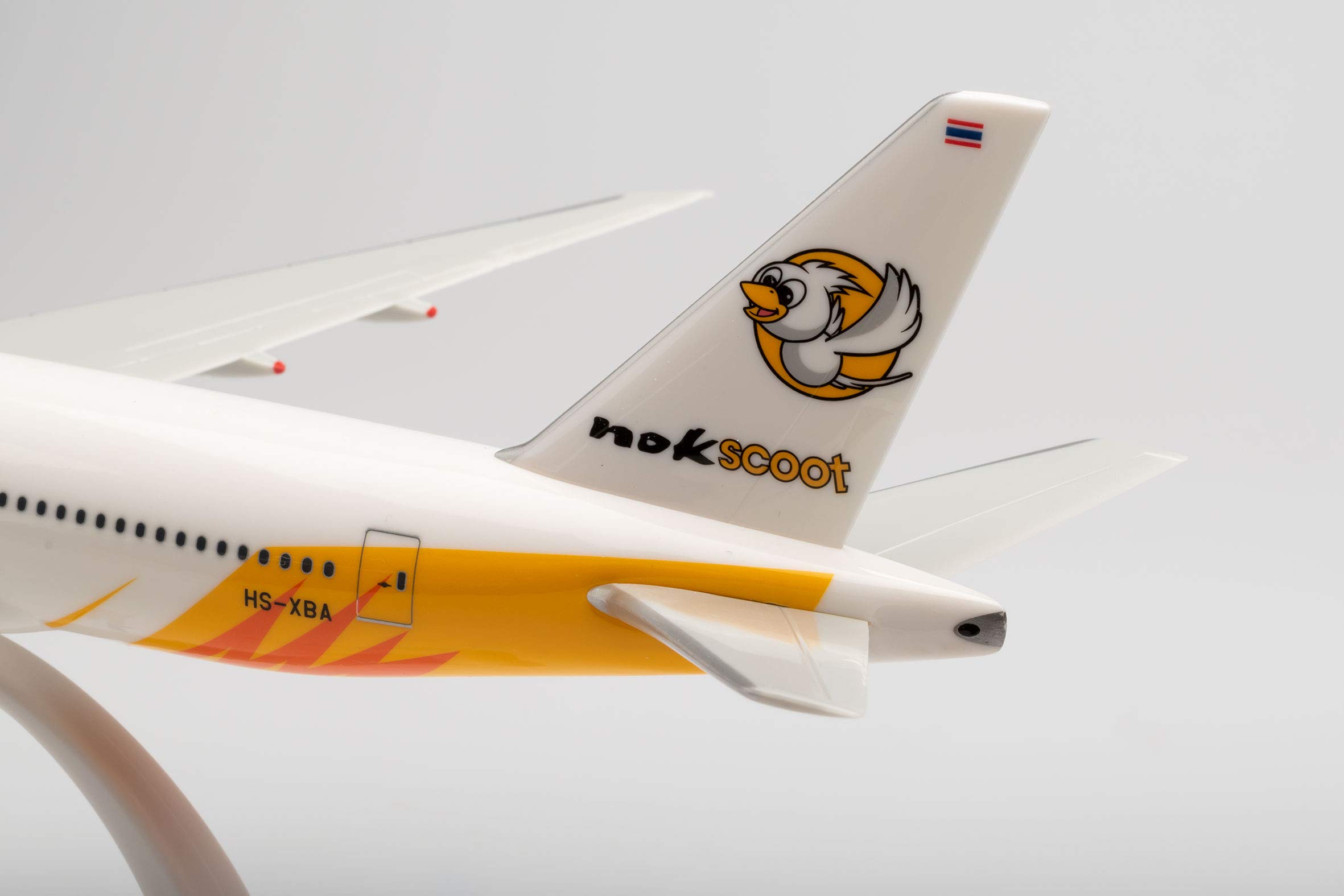 Amazon | herpa wings 1/200 777-200 NokScoot