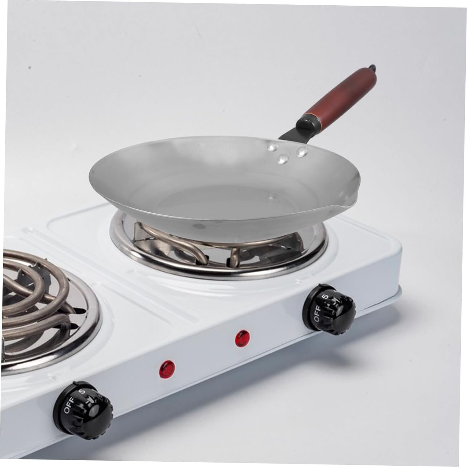 Hemobllo Candy Melting Pot Stainless Steel Sugar Dipping Pan with Spout for Homemade Candy Syrup and Sugar Coating Metal Pot for Melting and Pouring