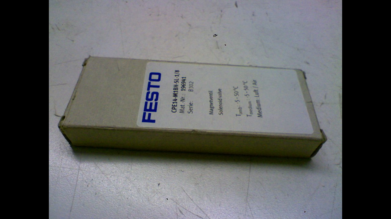 Festo Cpe14-M1bh-5L-1/8 Solenoid Valve 3-8 Bar Only for Use in Class 2 Cpe14-M1bh-5L-1/8