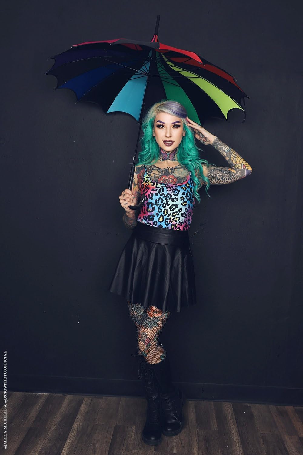 VampireFreaks Batwing Pagoda Umbrella