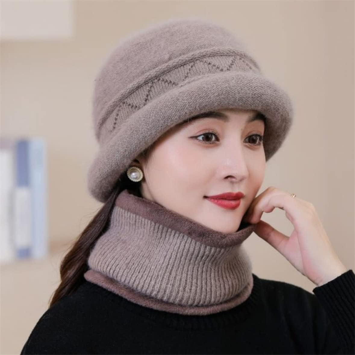 [MangjiaoBH] レディースニット帽 花の飾り ウォーマー帽子 厚手 ニットキャップ 毛糸 ボア 帽子 大人キャップ 保温