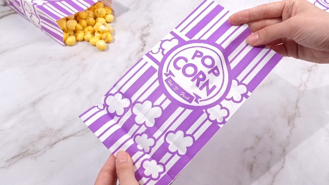 Image of Leinuosen 200 Pcs Paper Popcorn Bags Bulk 2 oz Large Flat Bottom Boxes Disposable Container Sleeve Movie Night Popcorn Bucket for Retro Movie Themed Party Carnival Supplies (Purple)