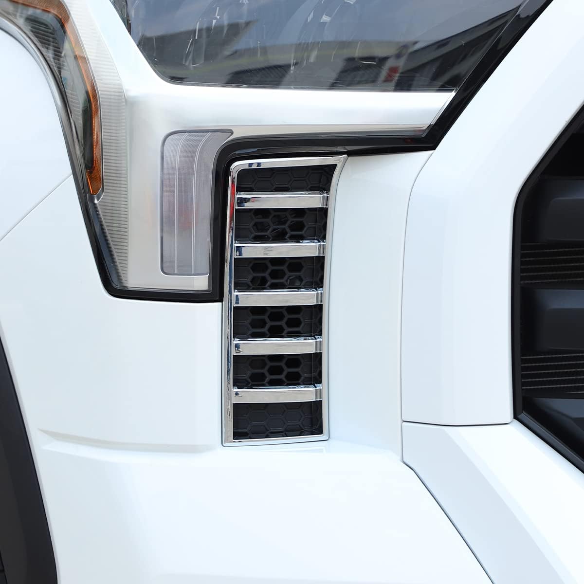 Front Bumper Side Grille Trim Compatible with Toyota Tundra 2022-2024 2025 Accessories, ABS Front Grill Mesh Air Intake Cover, 2PC Set (Sliver)