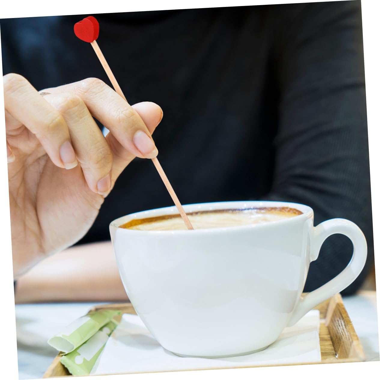 200pcs Disposable Wooden Coffee Stirrers Long Handle Honey Stick Stirring Wands for Cocktails Milk Tea and Drinks for Parties and Events