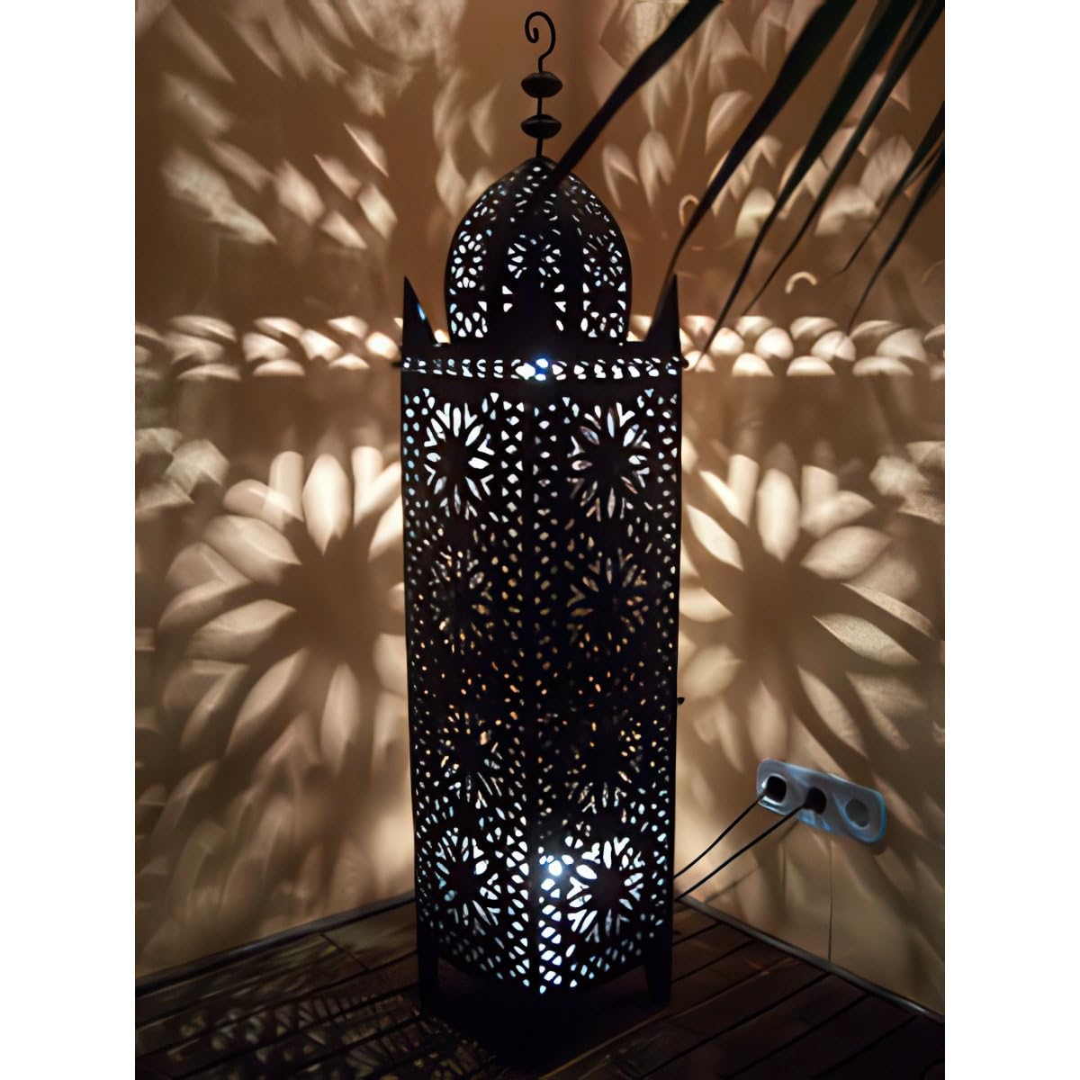 Marrakesch Orientalna Latarnia z Metalu, Czarna, Frane 130 cm, Marokańska Latarnia Ogrodowa i Podłogowa, Lampion Wiszący lub Do
