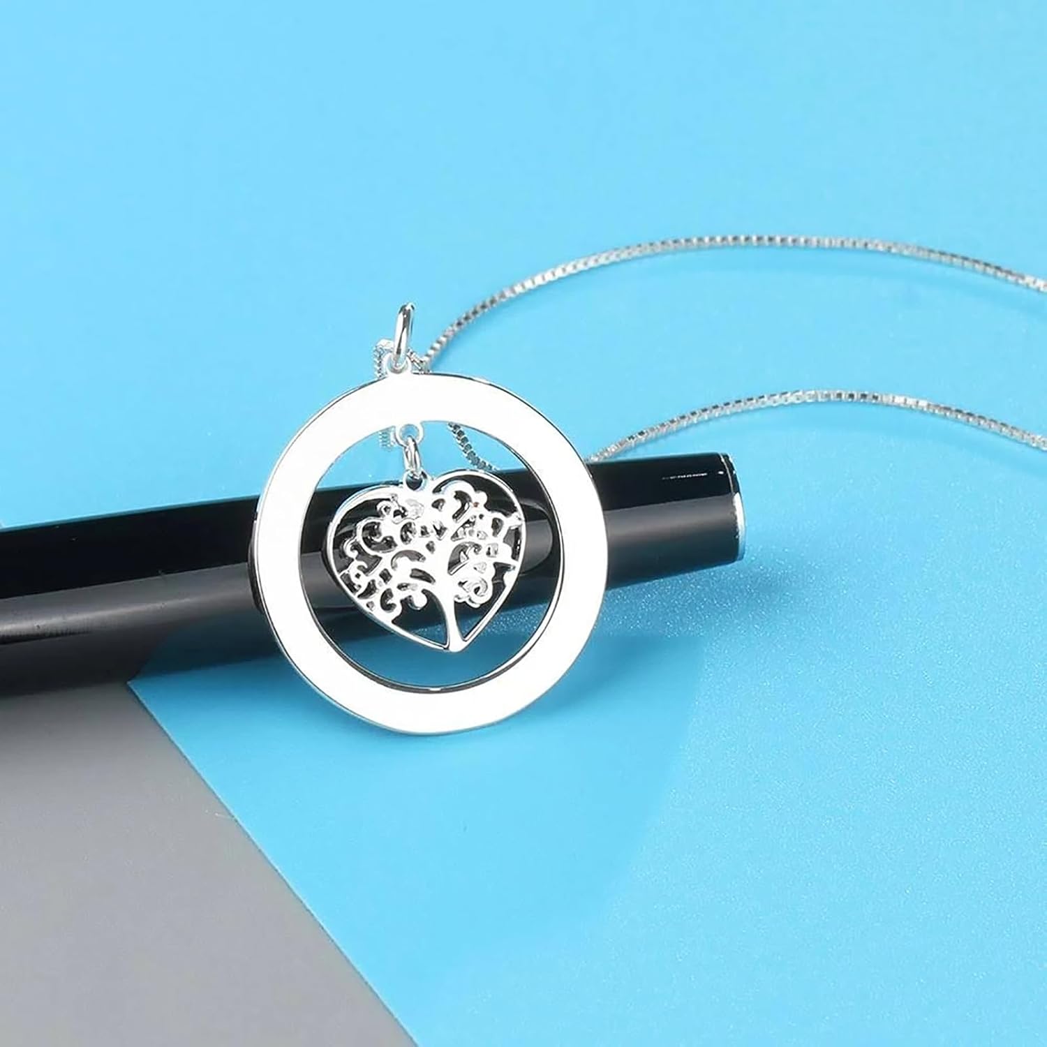 10K/14K/18K Pure Gold Personalized Name Necklace for Women Mother Grandmother, Solid Gold Customized Graved 1-6 Family Names Love Tree Pendant for Christmas Thanksgiving Day Birthday 16-22 Inches - Image 5