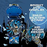 Vista 4 de Accutime Batman DC Comics - Reloj digital para niños, luces LCD intermitentes, apertura abatible, reloj musical, banda de plástico azul, Logo Cara