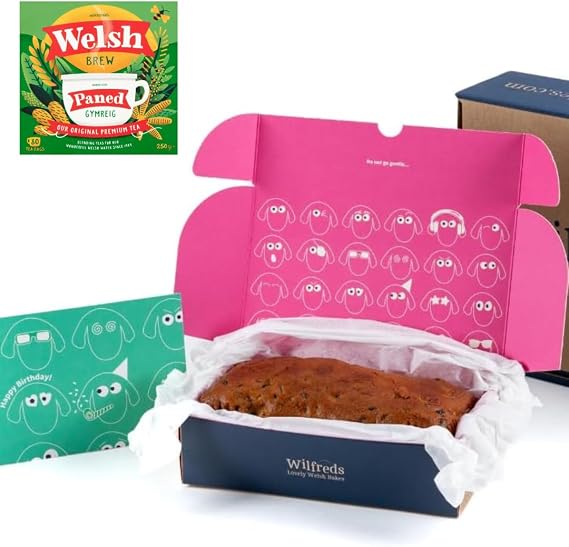 Wilfreds Authentic Bara Brith Welsh Cake - Traditional Fruit Cake Gift Infused with Welsh Brew Tea - Perfect for Tea Time Treats and Gifting (I Love You)