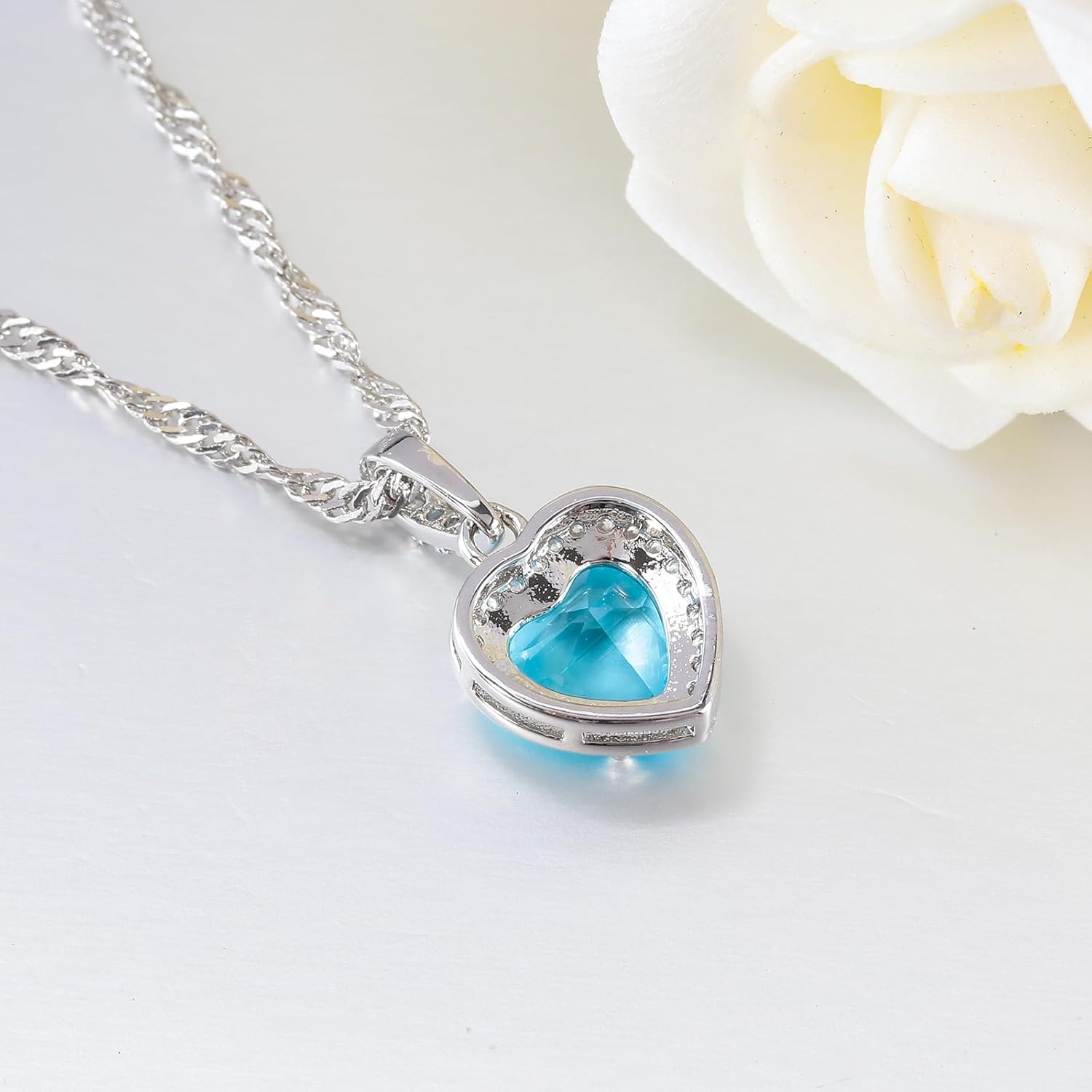 CiNily Heart Pendant Necklace for Women Teen, 14K White Gold Plated Cubic Zircon Pendant with Chain, Heart Necklace Jewelry for Christmas Wedding Birthday Daily - Image 5