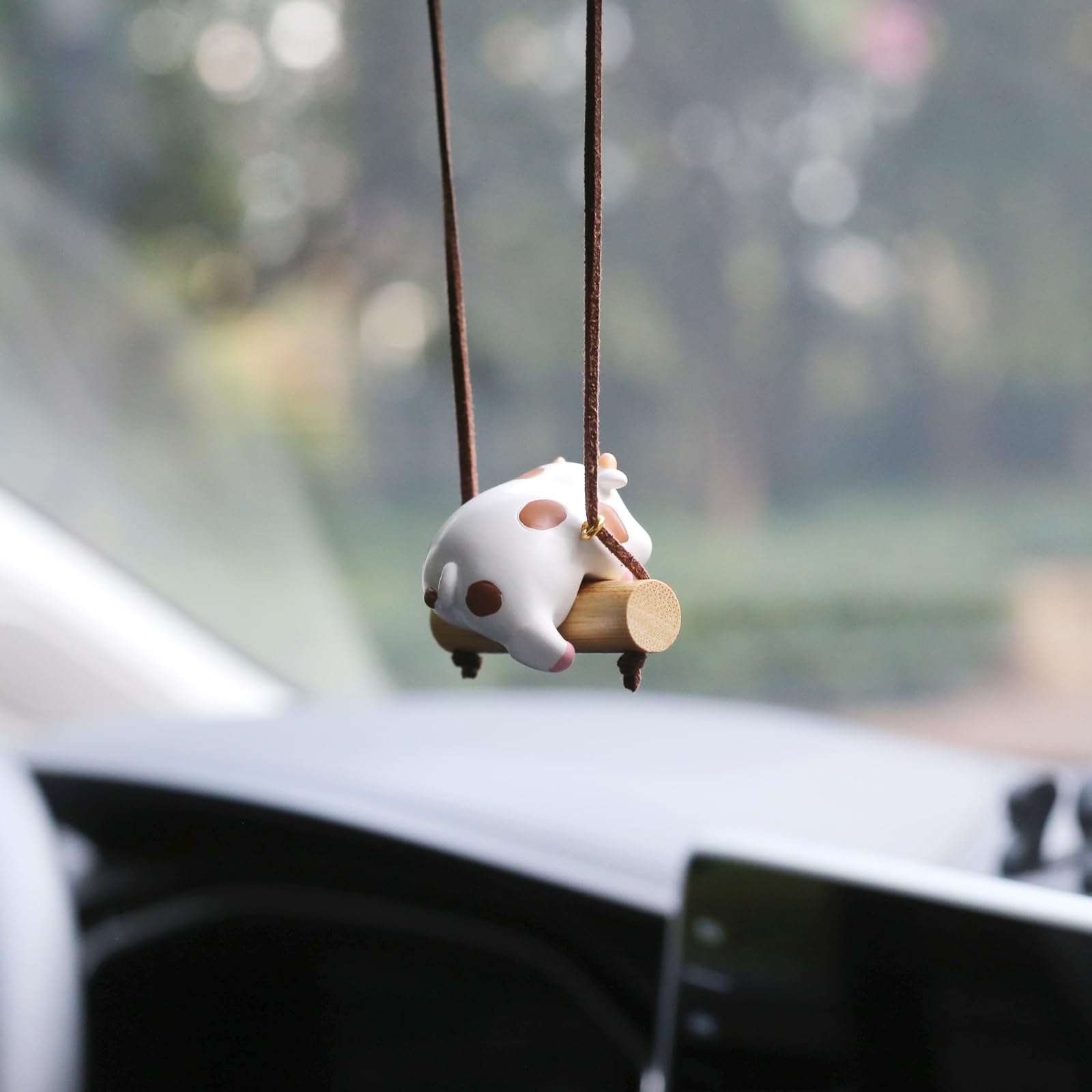 Cow Rearview Mirror Accessories Calf Car Hanging Ornament Cute Car Decorations for Women Girl Cow Gifts — view 5