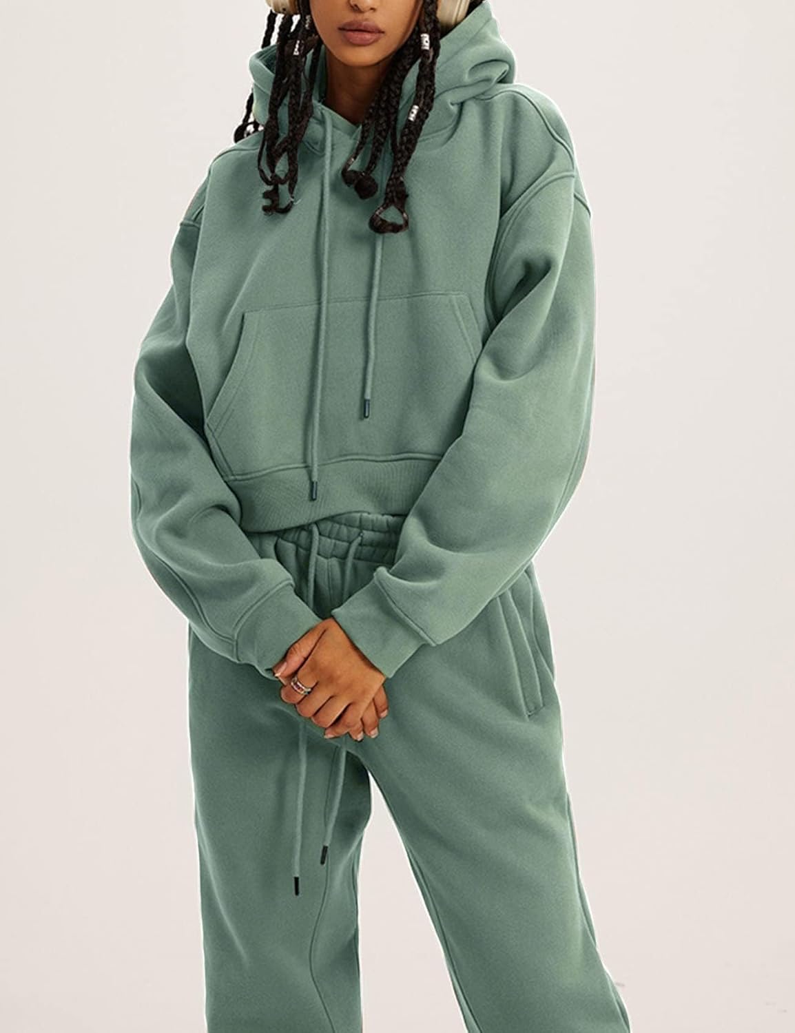 Flygo Womens Fleece 2 Piece Outfits Sweatsuit Crop Pullover Sweatshirt Joggers Pants Tracksuit Set - Image 3