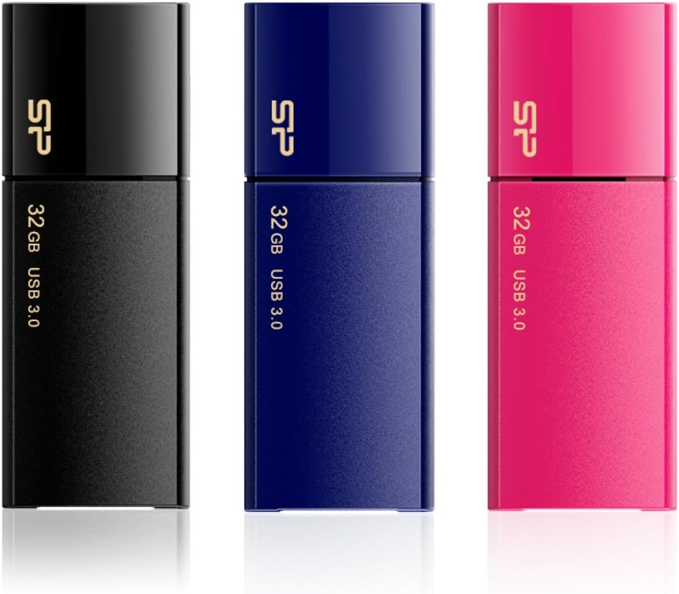Silicon Power 32GB Blaze B05 USB 3.0 Retractable Flash Drive, Black (SP032GBUF3B05V1K)