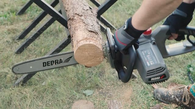 Bild 6 - Kettensäge 16\', Elektro-Kettensäge DEDRA, Stark 2000 W, 40cm Kettenführung, Leise und Leicht 5,25kg, Sofortiger Start, Geschwindigkeit der Kette: 15m/s robustes Schwert und scharfe Kette