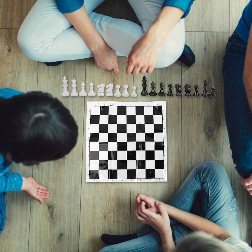 Plastic International Chess, Plastic Portable Folded International Chess Set, Sturdy Easy to Carry for Home Party Activities Chess Lovers Age 6(White)