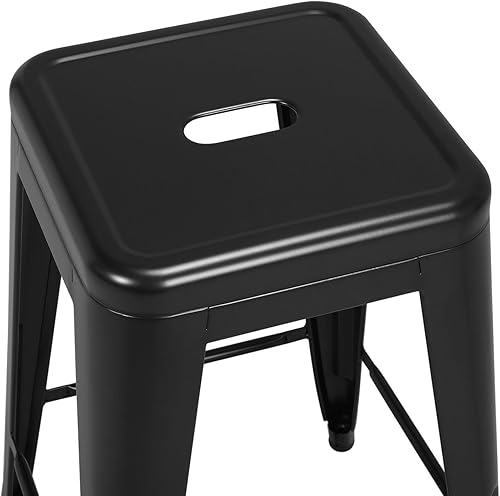 Miniatura 7 de Yaheetech Juego de 4 taburetes de metal de 24 pulgadas, taburetes sin respaldo de altura de mostrador, sillas de bar apilables industriales con