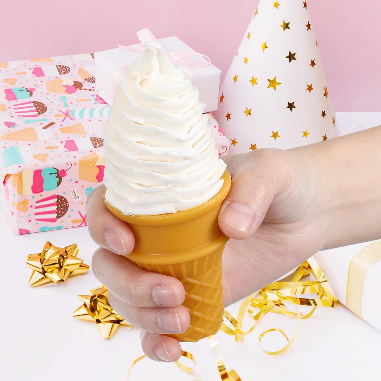 Luxshiny Simulation Ice Cream 2PCS Artificial Ice Creams Cone, Fake Ice Creams Ice Cream Prop Food for Party Prop Display Party Favors (White + Coffee) Fake Dessert Props