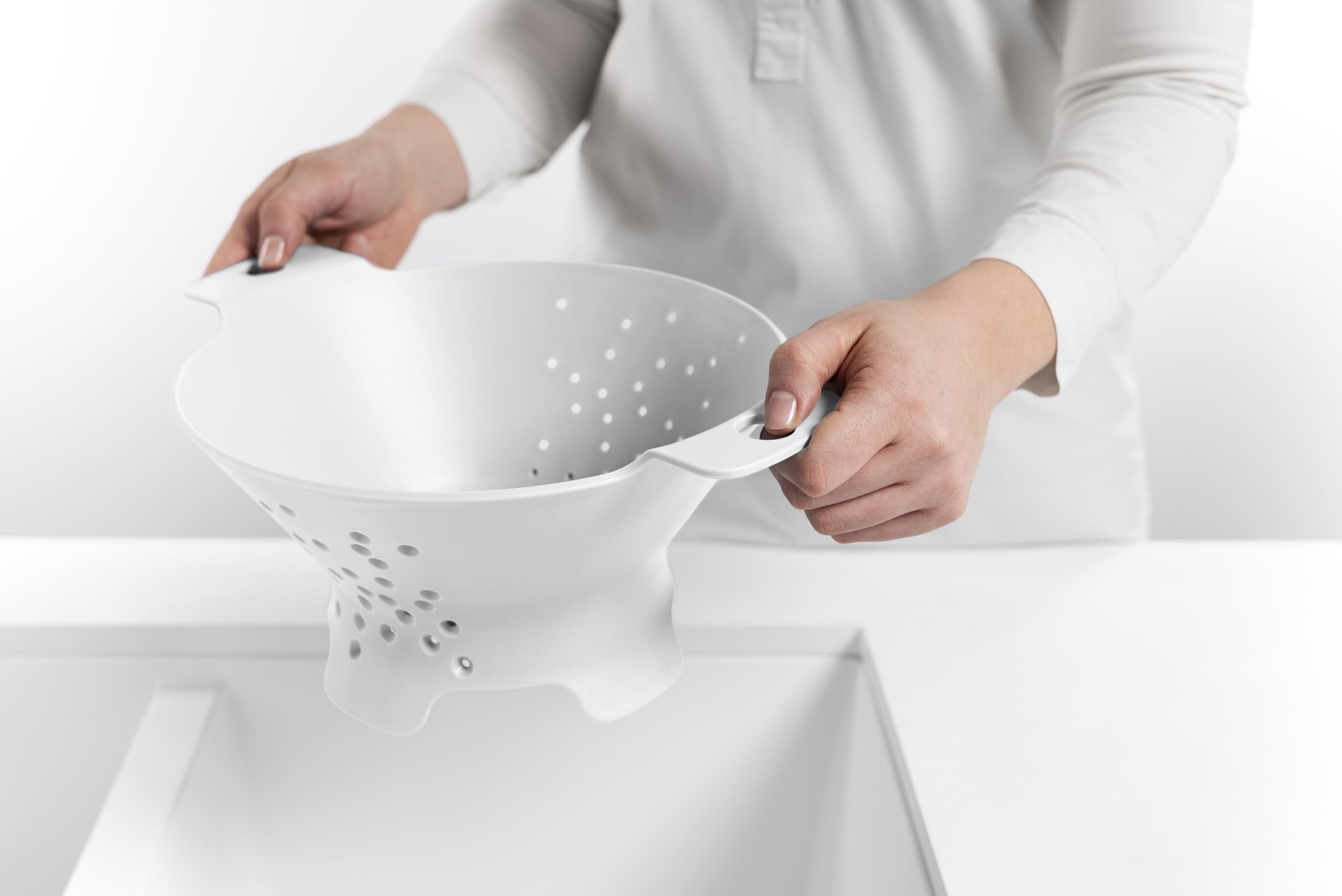 Blim Plus - Scolapasta Cosmo M Arctic White Ø 25cm - Scola Pasta Insalata Frutta Design Fori Stellari - Made in Italy