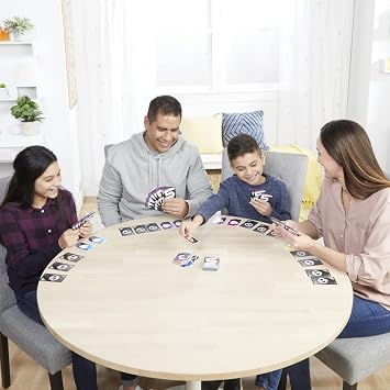Hasbro Gaming 5 Alive ، لعبة سريعة الخطى للأطفال والعائلات ، ألعاب بطاقة سريعة عائلية من 2 إلى 6 لاعبين ، متعددة الألوان
