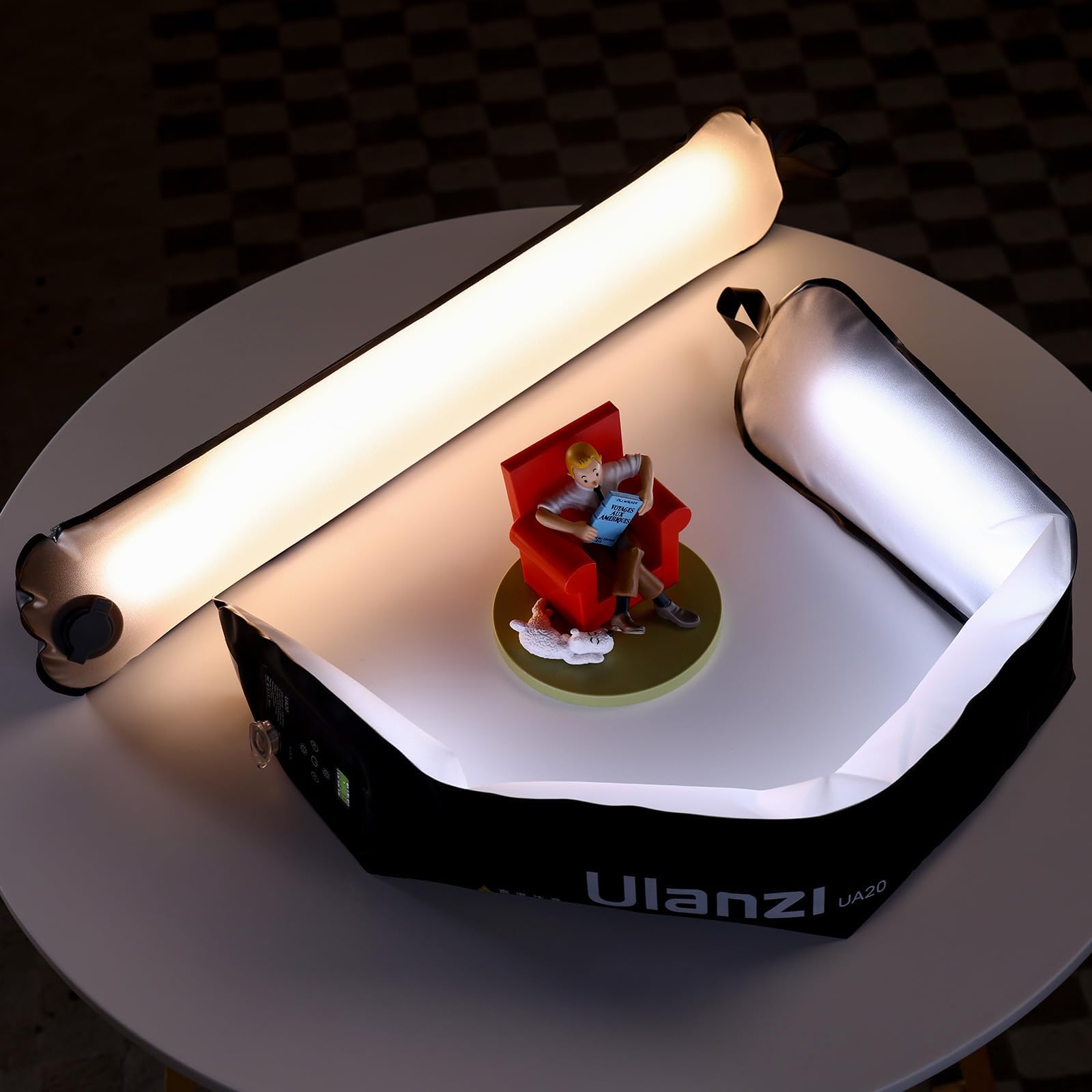 ULANZI UA20 Luce per Foto Portatile, 20W Luce Video Gonfiabile Bi-Color 2700-6500K, Luci Fotografiche Handheld 18Wh Batteria USB-C Ricaricabile, Tubo Led Impermeabile per Fotografia o Campeggio