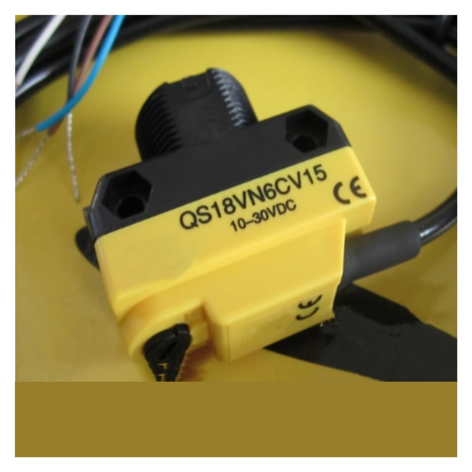 CXFCIHFT QS18VN6CV15 photoelectric switch sensor