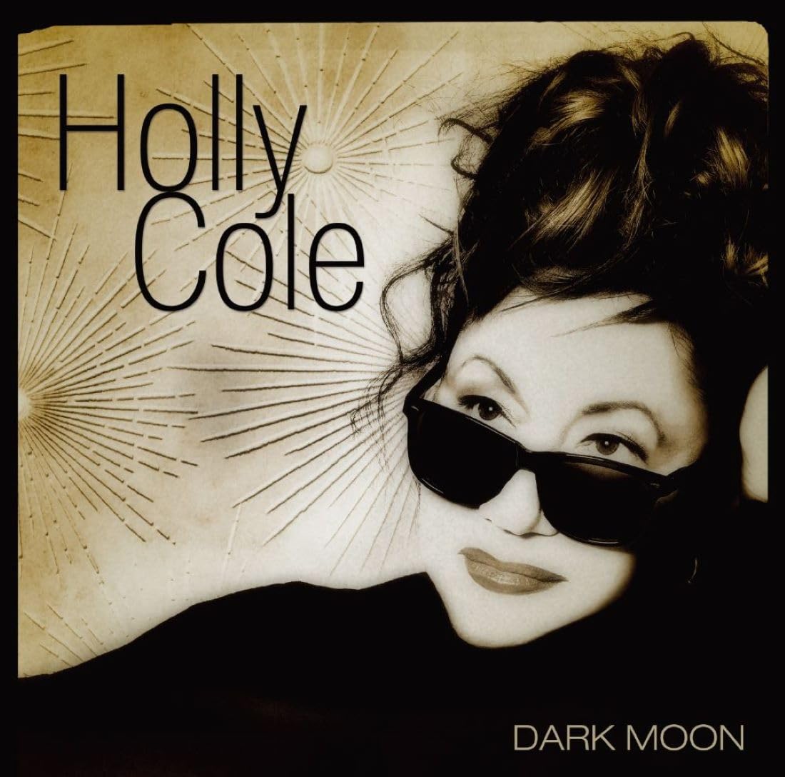 Dark Moon (Deluxe Edition) [SHM-CD]