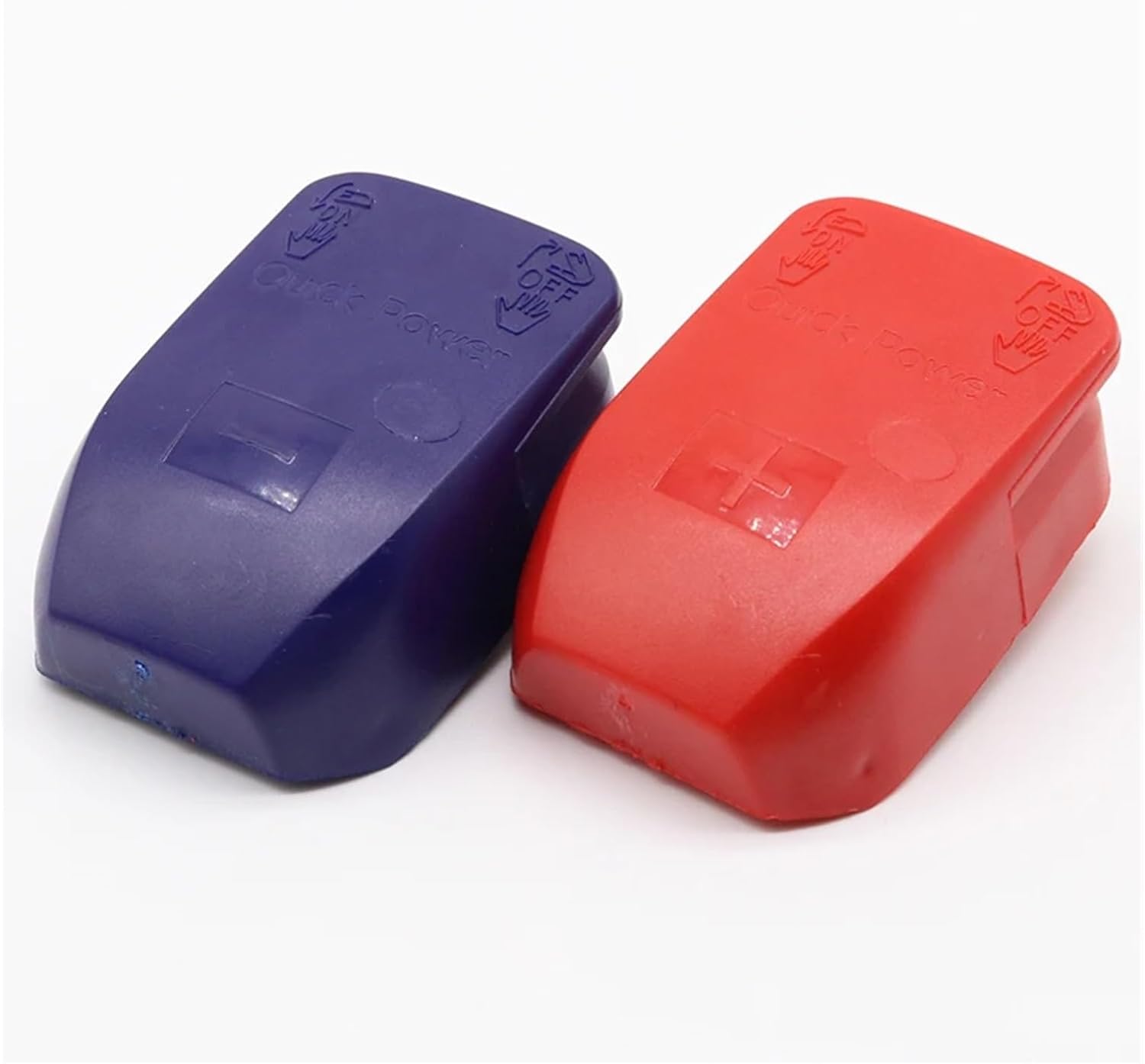 12/24Vバッテリースイッチクイックリリーススカップバッテリーターミナルコネクタクランプ2個