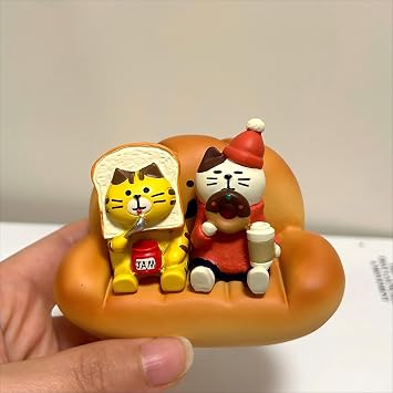 Miniature Cat Figurines, Resin Bread Sofa with Tiger and Kitty Statues, 3 Pack Shelf Desk Decor, Funny Gifts for Cat Lovers