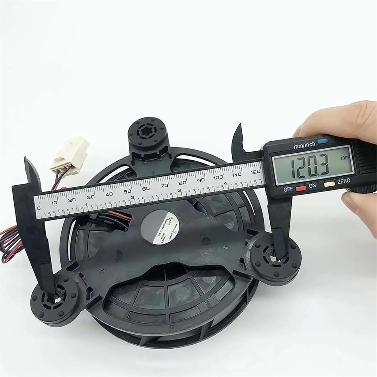 1pcs GW12E12MS1FB-52 DC12V 0.171A Refrigeration Fan Refrigerator Freezer Fridge Fan Parts
