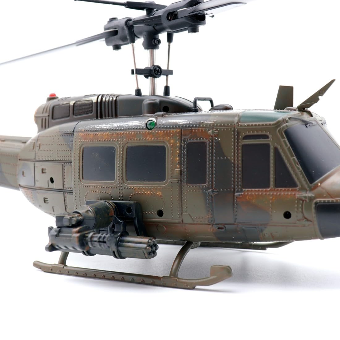 1/48 RC ERA C032 UH-1 Huey 6-Kanal RC Hubschrauber ohne Paddel, Optical-Flow-Positionierung, Handbemalte Limited Edition, Maßstabsgetreues Militärmodell(2 Batterien)