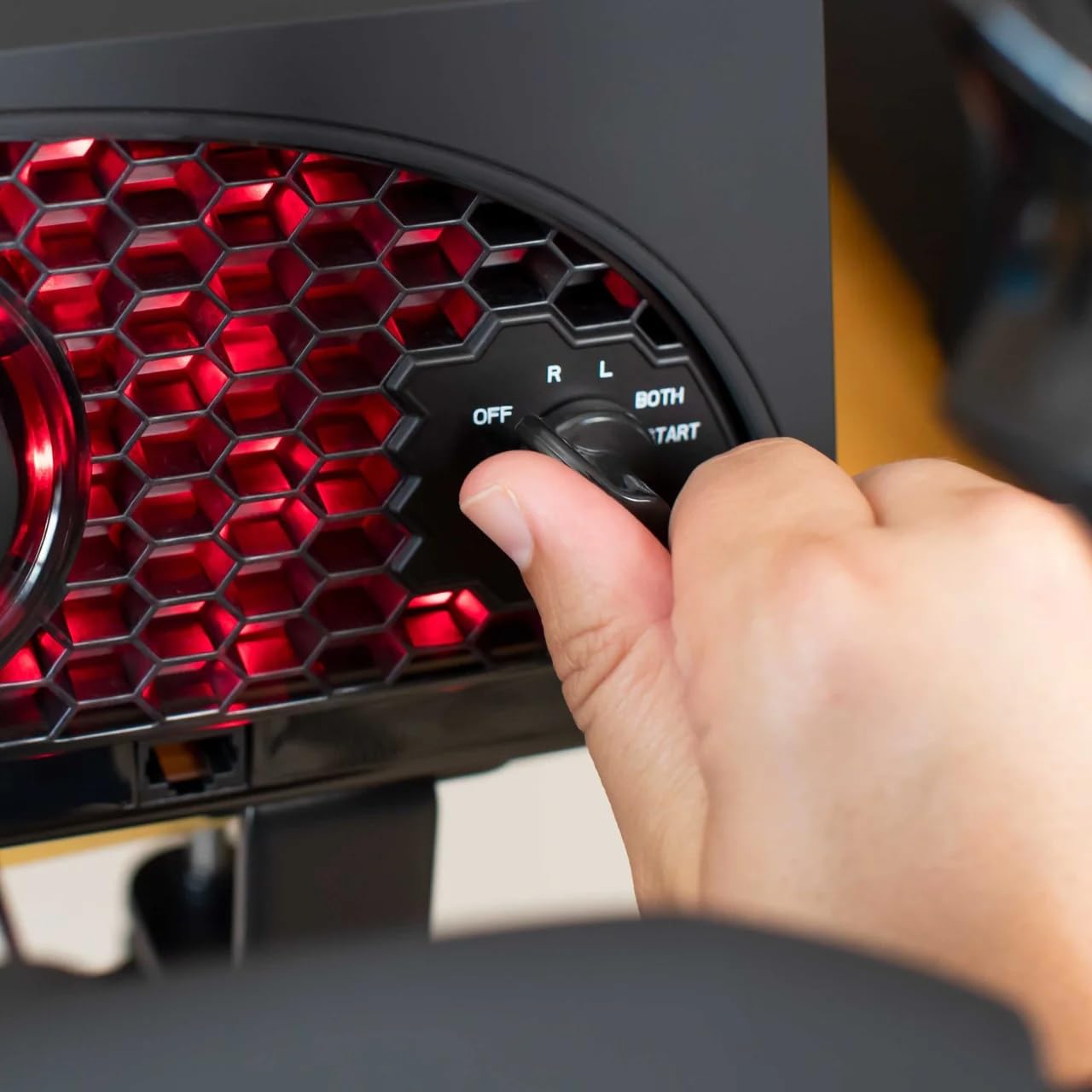 Honeycomb Aeronautical Alpha Flight Controls Yoke y panel de interruptores de calidad aeronáutica para simuladores de vuelo | Sistema de control universal para PC, compatible con MSFS 2024
