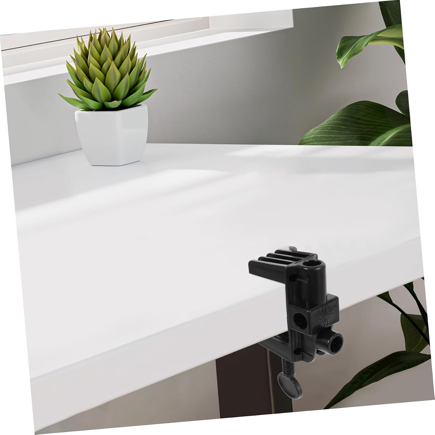 Table Clamp Mic Stand Holder Microphone Boom Arm Desk Mount Modern Aesthetic Clamp Desk for Live Streaming and Video Calls