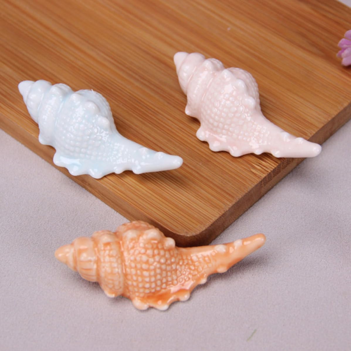 6pcs Ceramic Conch Chopstick Rest for Asian Dining and Tableware