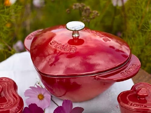 Staub Cocotte Herz 20 cm, 1,75 L, Gusseisen für alle Herdarten