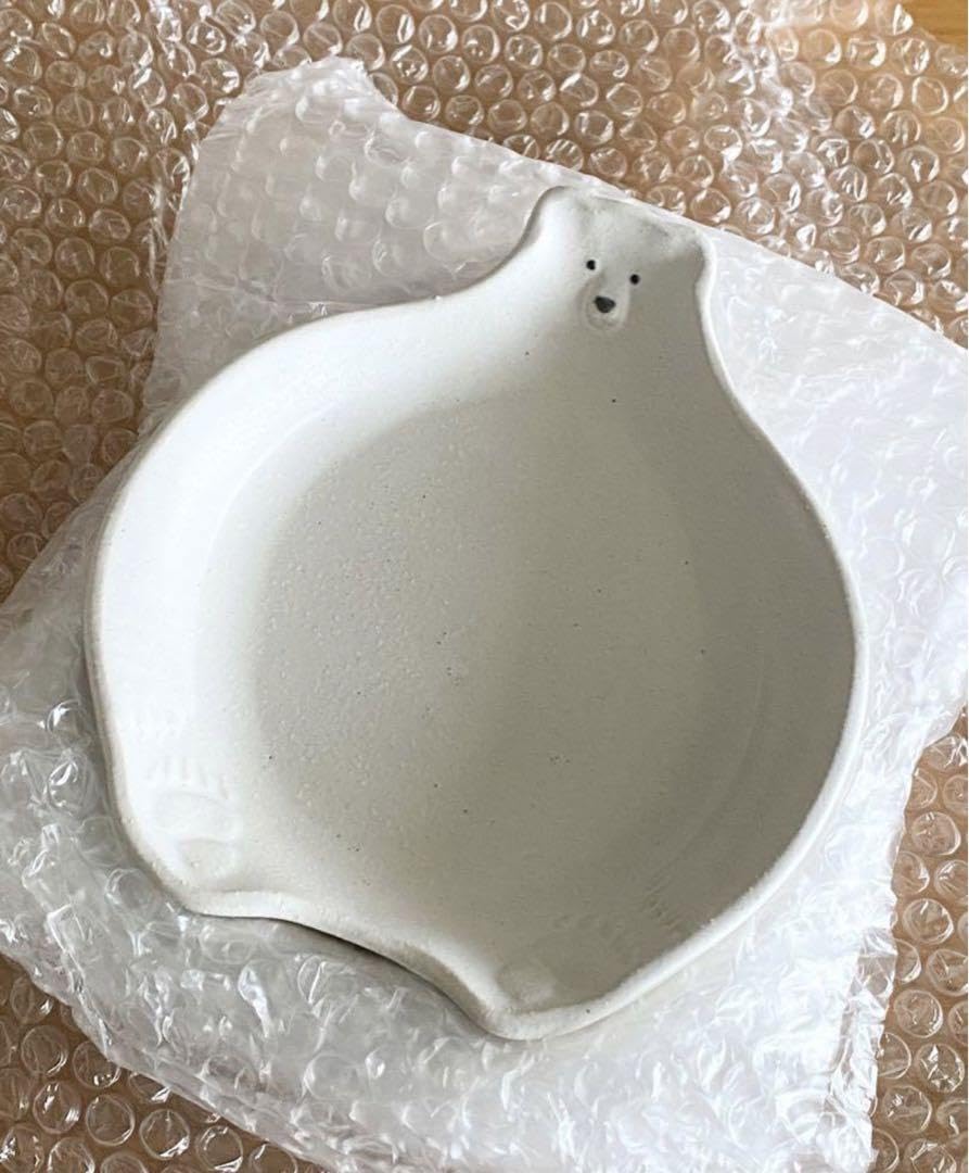 Amazon | シロクマ親子のお皿 2点 益子焼 よしざわ窯 | ノーブランド品