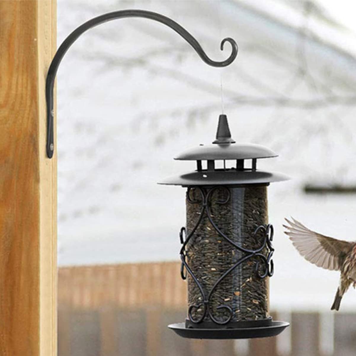 YARNOW 4pcs Hanging Flower Basket Hook Plant Bracket Rustic Wall Hook Iron Garden Flower Pot