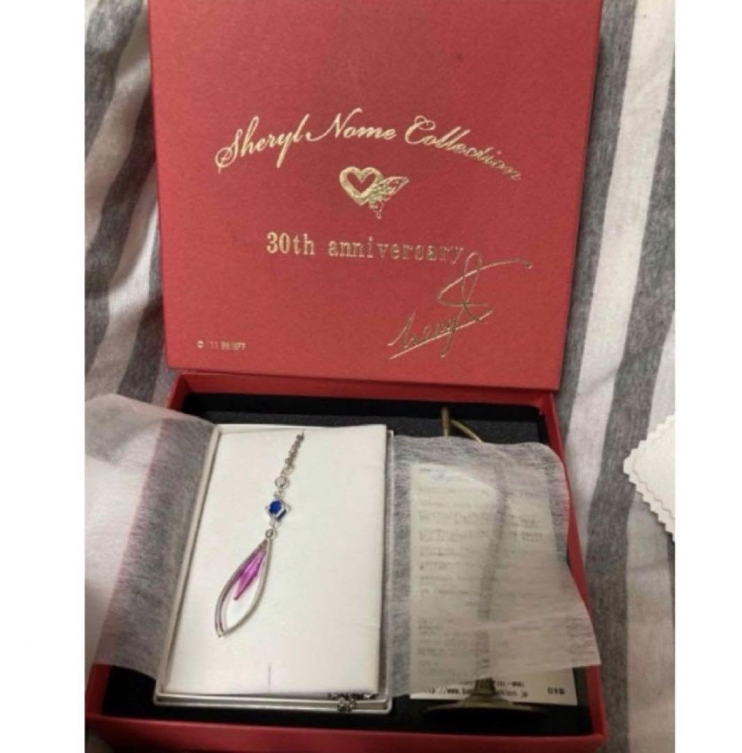 Amazon.co.jp: マク ロスF シェリル ノーム イヤリング型 ペンダント