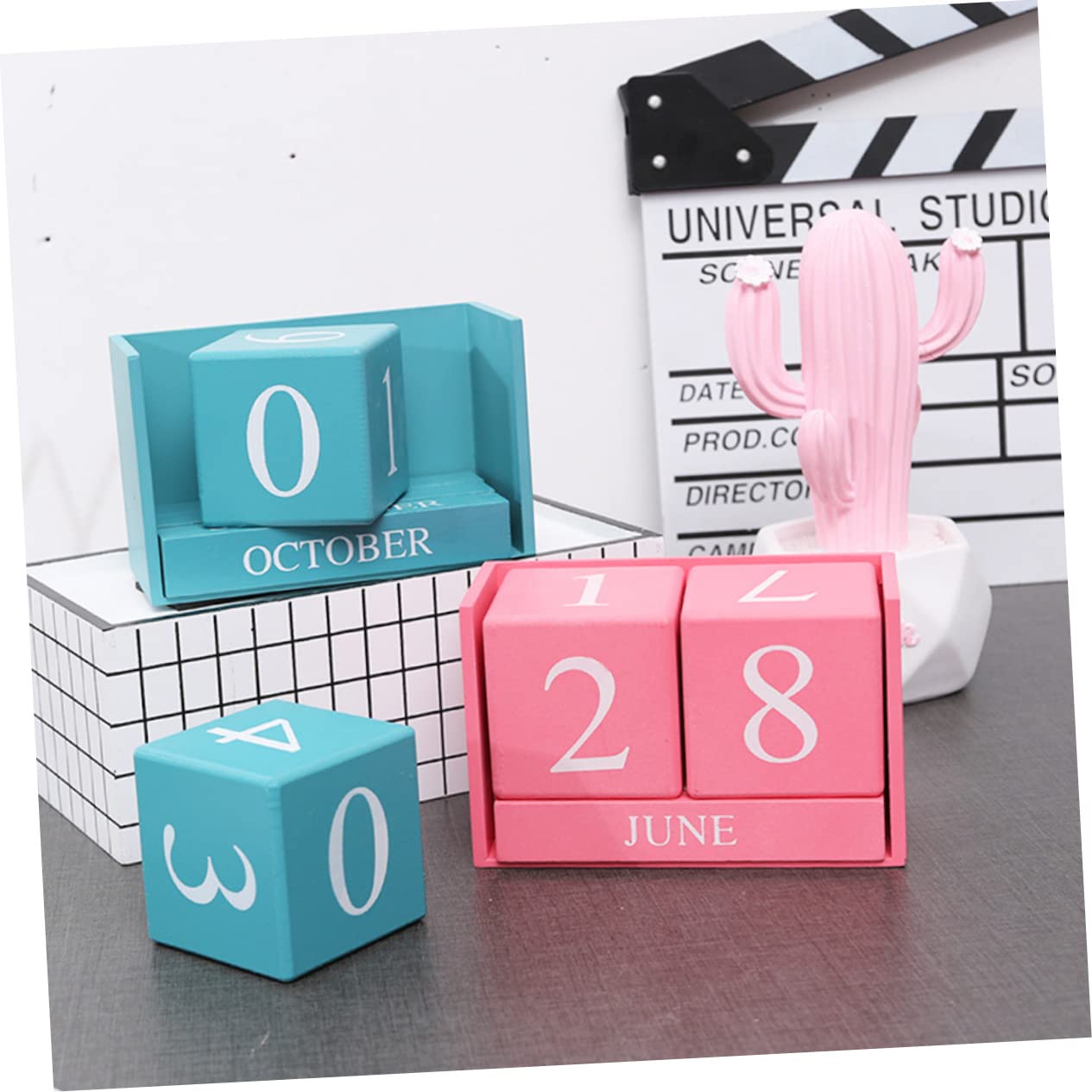 Lurrose 2 Stück Holz Tischkalender Mini Tischkalender Tischdekoration Für Den Schreibtisch Zuhause Rustikale Tischdekoration Schreibtisch Büro