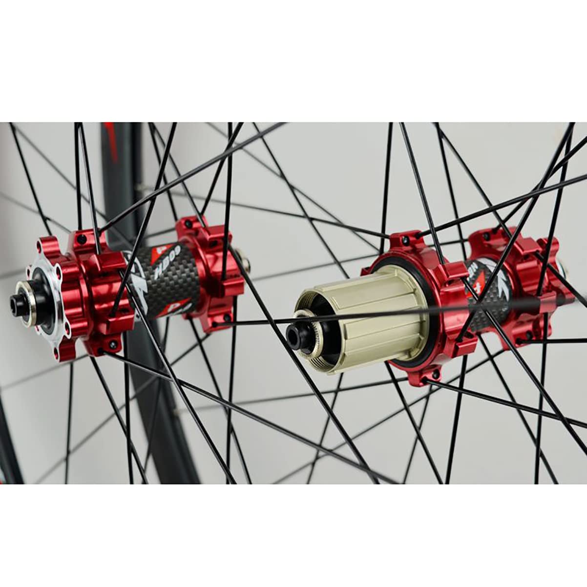 Paire de roues de vélo de route avec frein sur jante 700C