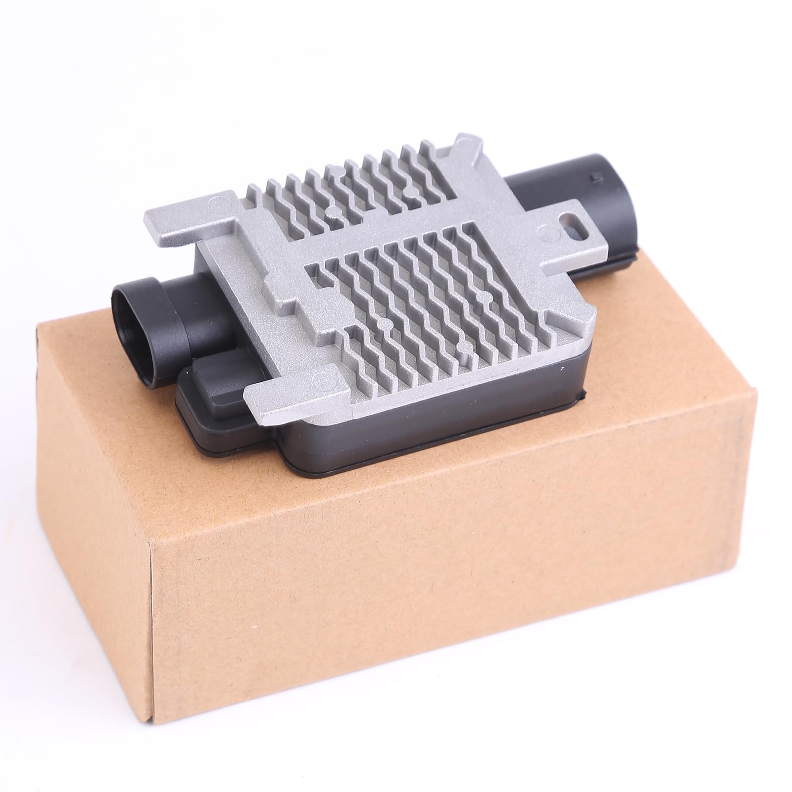 Modulo di controllo del ventilatore del radiatore Modulo di controllo del ventilatore del radiatore 50511172 50516858 940009700 Modulo di controllo del ventilatore del radiatore Compatibile per Alfa