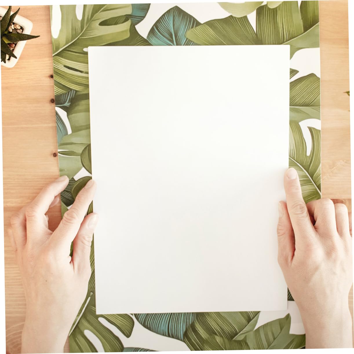 Papier à Aquarelle Épais A4 Blanc, 100 Feuilles pour Dessin | Surface Robuste, Qualité Professionnelle, Compatible Plusieurs Techniques, Format Pratique, Lot de 100 Feuilles