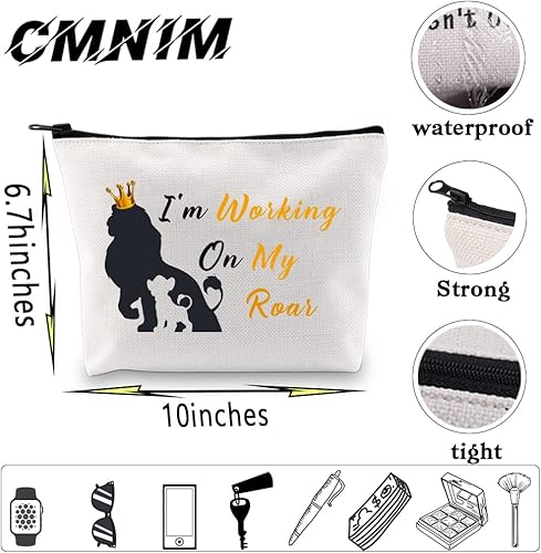 Miniatura 2 de CMNIM Bolsa de maquillaje inspirada en la película de león para los fanáticos del león I'm Working On My Roar, bolsa con cremallera para película