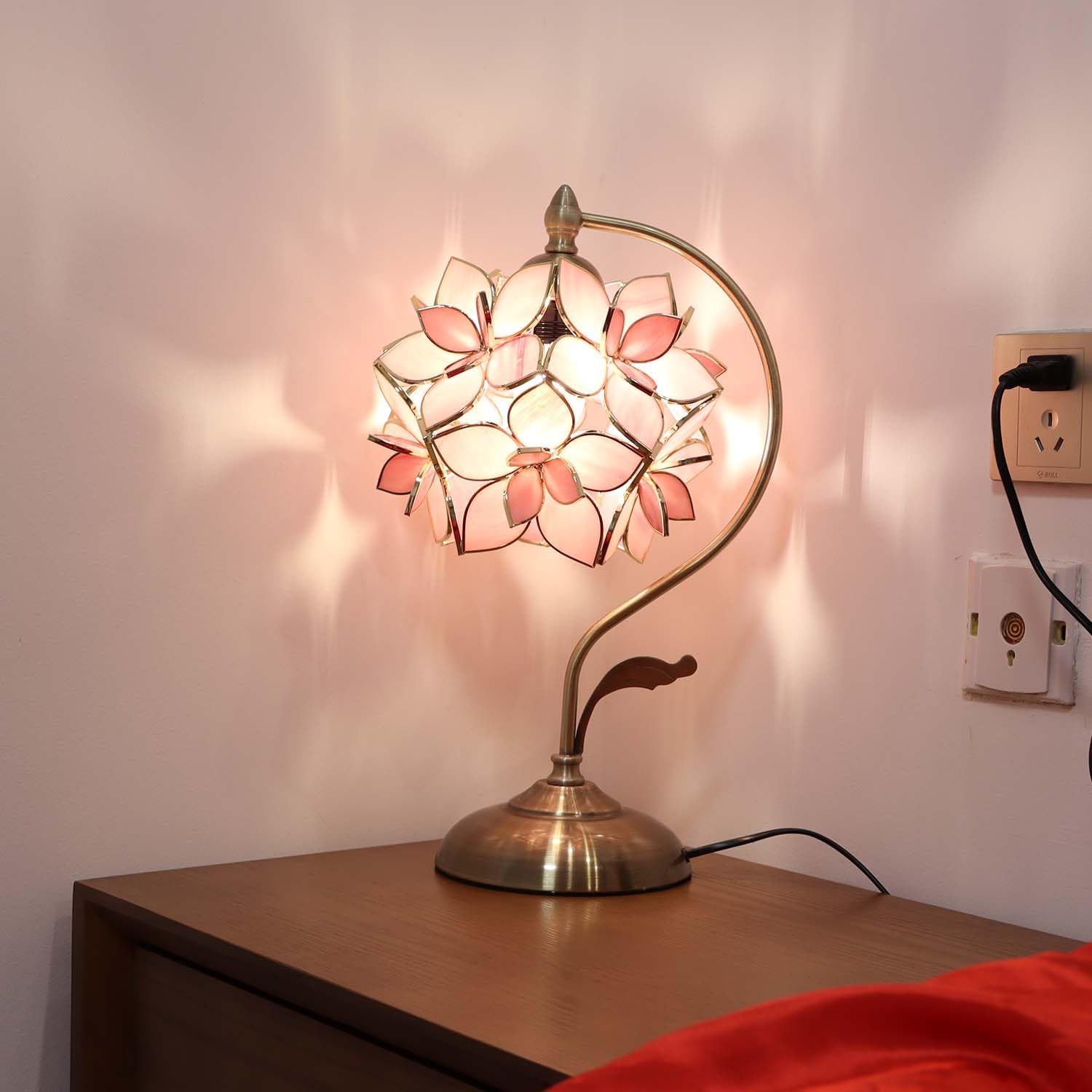 Bieye S10833 Tiffany Style Stained Glass Flower Petal Lampshade (Pink, 8" Rose Lily)