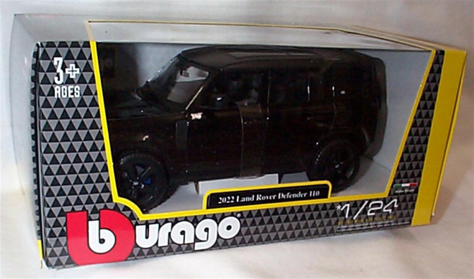 burago LAND R0VER Defender 110 2022 in Black car 1:24 scale diecast model