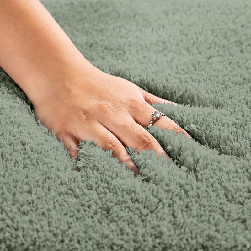 Image of Amazon Brand - Umi Vegas Carpets - Anti-Slip, Microfiber Super Soft, Washable - Carpet for Bedroom, Living-Room (4x6 Feet, Pastel Green)